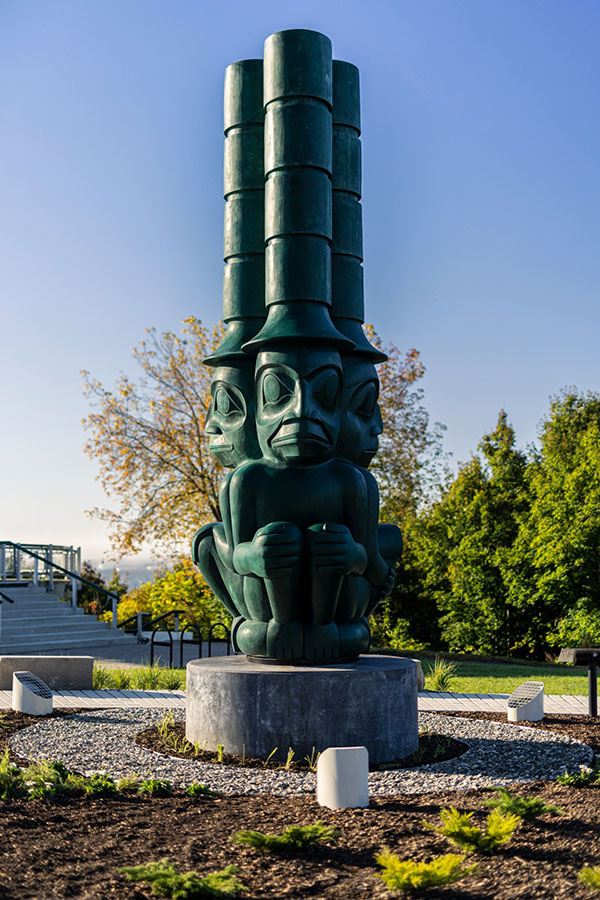 Jim Hart sculpture displayed on the Plains of Abraham